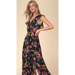 Lulu’s Women’s Blooming Love Black Floral Print Ruffled Jumpsuit NWT Sz XS